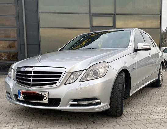 Mercedes-Benz Klasa E cena 49500 przebieg: 283000, rok produkcji 2009 z Kisielice małe 277